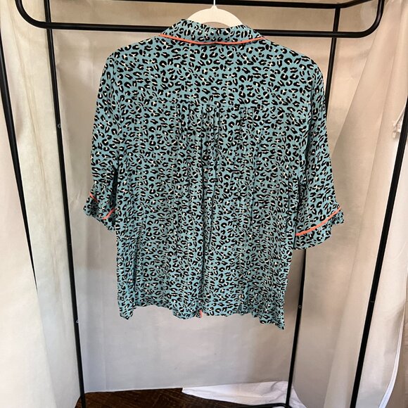 Anthropologie Porridge Selina Teal Leopard Print Satin Buttondown M - Picture 4 of 5